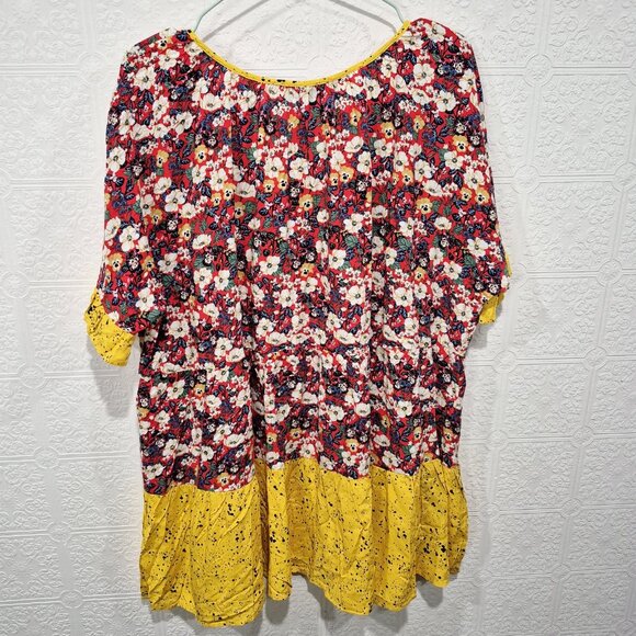 Suzanne Betro NWT Vibrant Floral Babydoll Tunic Short sleeve Top Size 2X - Picture 6 of 7